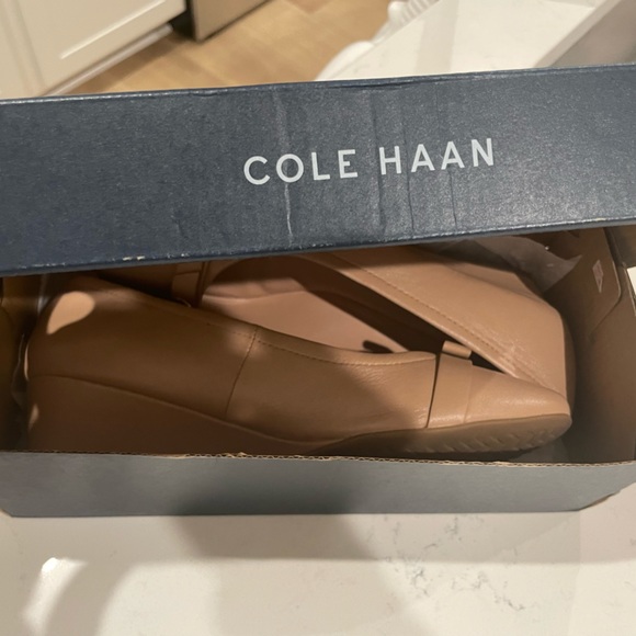 Cole Haan Nude Wedges - Size 7.5 - Picture 4 of 4